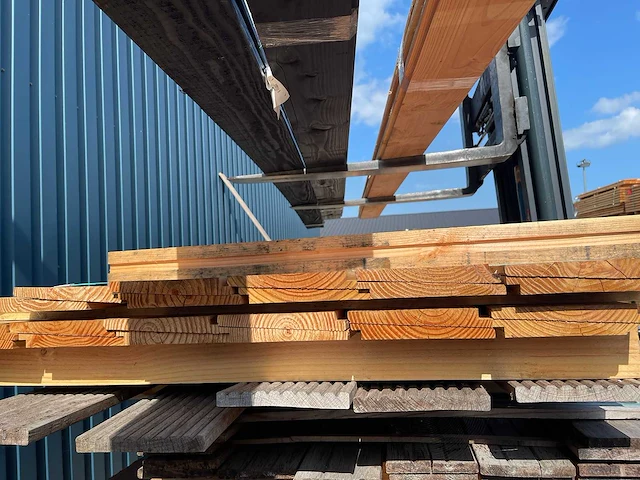 Douglas zweeds rabat 4000x195x26mm (22x) - afbeelding 3 van  3