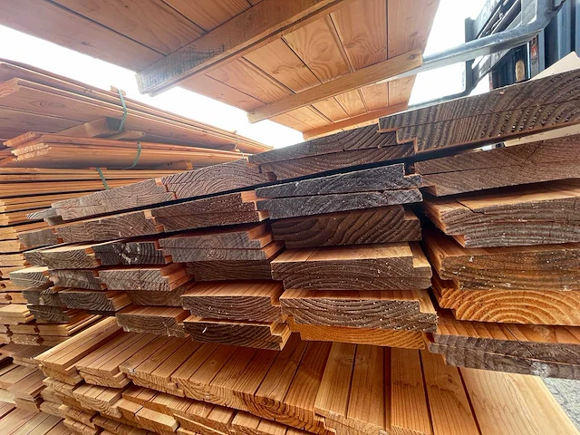 Douglas zweeds rabat 4000x195x26mm (60x) - afbeelding 3 van  3