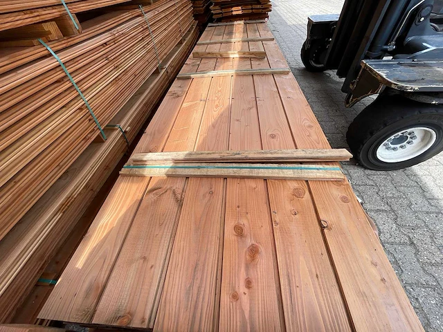 Douglas zweeds rabat 4500x195x26mm (96x) - afbeelding 1 van  3
