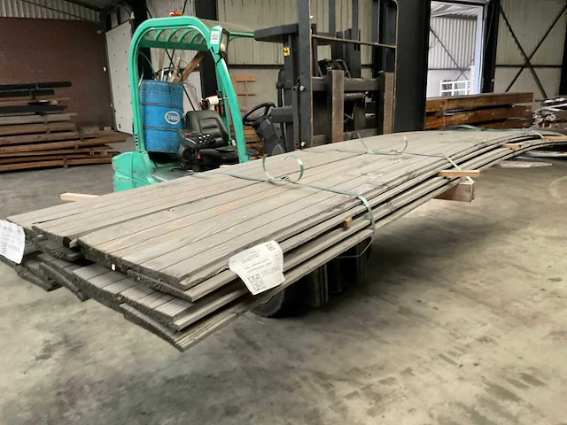 Douglas zweeds rabat geschaafd 500x19,5x1,1/2,7 cm (18x) - afbeelding 4 van  7