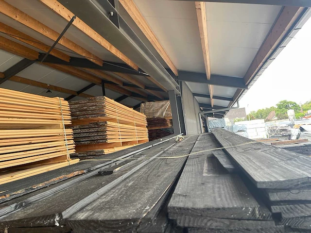 Douglas zweeds rabat zwart gecoat 3000x171x12mm (52x) - afbeelding 1 van  3