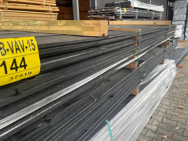 Douglas zweeds rabat zwart gecoat 4000x182x21mm (50x) - afbeelding 2 van  3