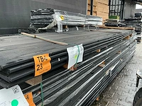 Douglas zweeds rabat zwart gespoten 23x185mm, lengte 400cm (26x) - afbeelding 2 van  3