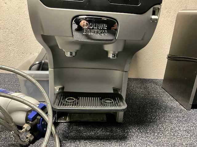 Douwe egberts quantum 120 koffiemachine - afbeelding 4 van  6
