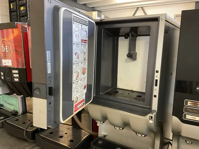 Douwe egberts quantum koffiemachine - afbeelding 3 van  5
