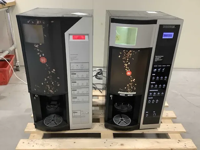 Douweegberts koffiemachine (2x) - afbeelding 1 van  12