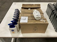 Dove/ nivea zeeppomp partij handzeep - afbeelding 1 van  5