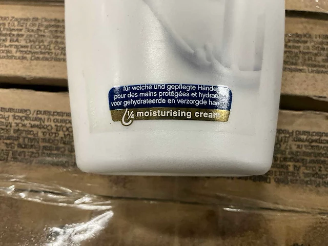 Dove/ nivea zeeppomp partij handzeep - afbeelding 3 van  5