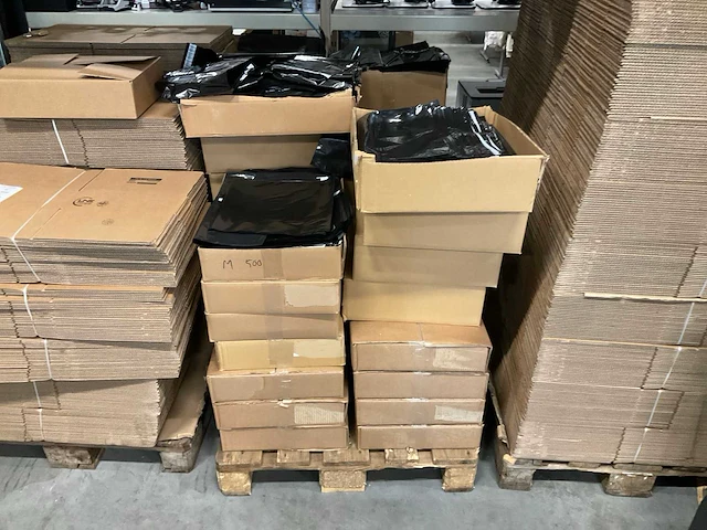 Dozen plastic verpakkingszakken zakken (32x) - afbeelding 1 van  3