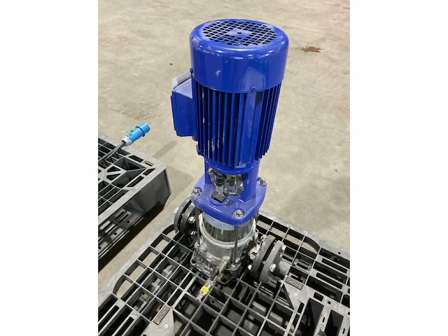 Dp pumps dpvf 10/3 b centrifugaalpomp - afbeelding 2 van  4