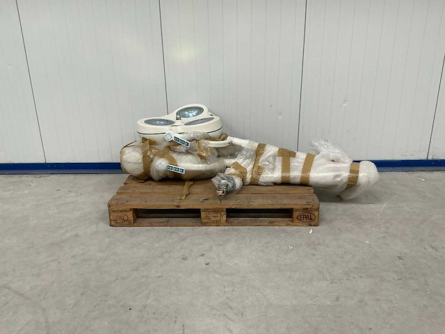 Dr mach - operatielamp - afbeelding 1 van  2