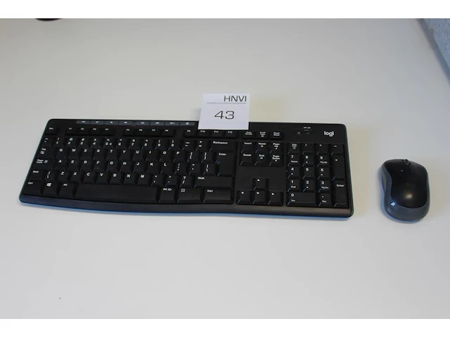 Draadloos toetsenbord en muis logitech. - afbeelding 1 van  1