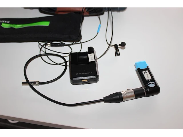 Draadloze microfoonset sennheiser sk avx in flightcase. - afbeelding 1 van  4