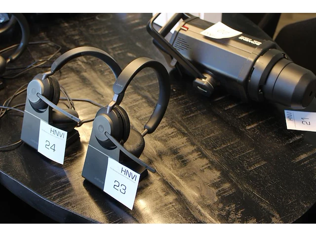 Draadloze stereo headset jabra evolve 2 65 met pc dongel. - afbeelding 1 van  2