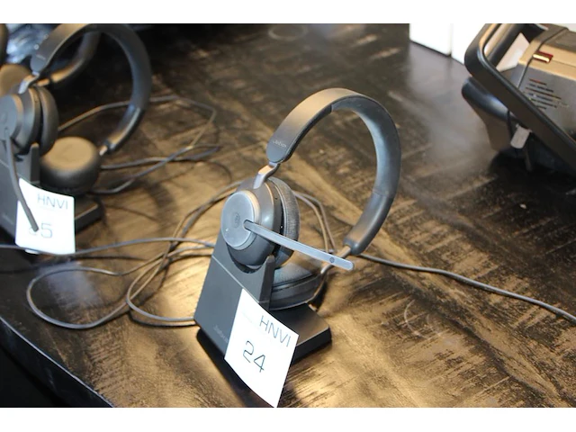 Draadloze stereo headset jabra evolve 2 65 met pc dongel. - afbeelding 1 van  2