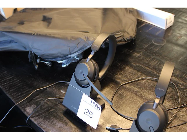 Draadloze stereo headset jabra evolve 2 65 met pc dongel. - afbeelding 1 van  2
