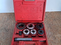 Draadsnijapparaat handbediend rothenberger, 600 bspt-r, bouwjaar 2014, snijkop range ½"-1 1/4" ~ - afbeelding 1 van  7