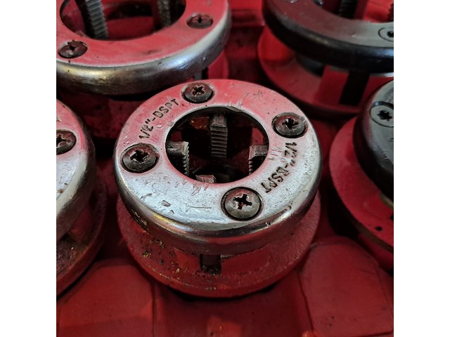 Draadsnijapparaat handbediend rothenberger, 600 bspt-r, bouwjaar 2014, snijkop range ½"-1 1/4" ~ - afbeelding 4 van  7