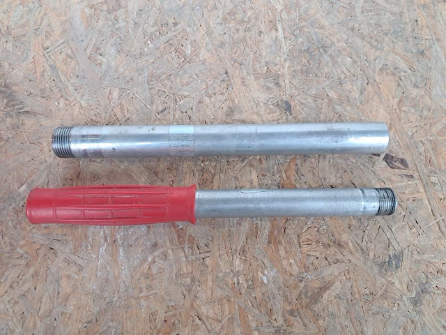 Draadsnijapparaat handbediend snijkop rothenberger, 600 bspt-r, bouwjaar 2014, range ½"-1 1/4" ~ - afbeelding 2 van  10