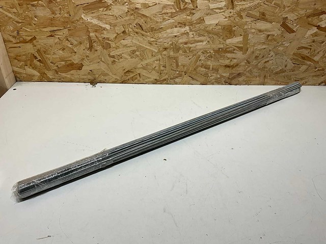 Draadstang m6 verzinkt (39x) - afbeelding 1 van  4