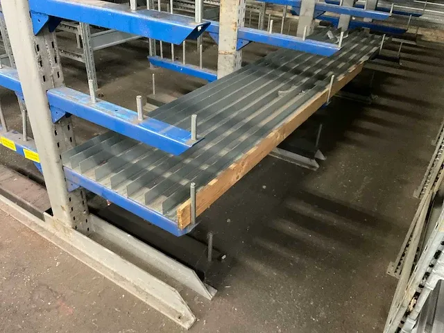 Draagarmstelling - afbeelding 4 van  4