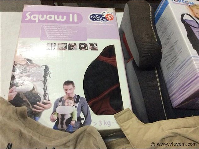 Draagzak + kinderkledij - afbeelding 2 van  4