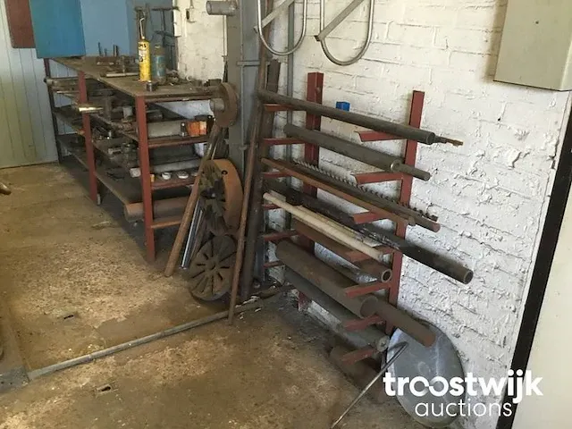 Draaibank met diverse hulpstukken - afbeelding 3 van  20