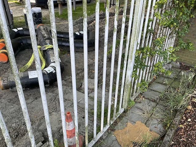 Draaipoort met hekwerk (17,60 mtr) - afbeelding 12 van  18