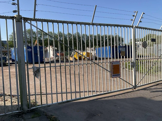 Draaipoort met hekwerk (17,60 mtr) - afbeelding 3 van  12
