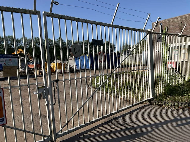 Draaipoort met hekwerk (17,60 mtr) - afbeelding 4 van  12