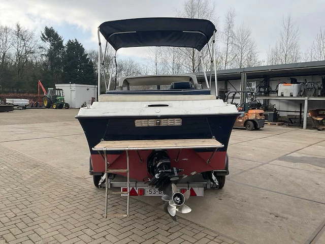 Draco 2000 snelle motorboot - afbeelding 16 van  19