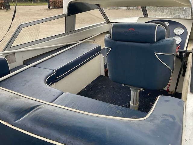Draco 2000 snelle motorboot - afbeelding 19 van  19
