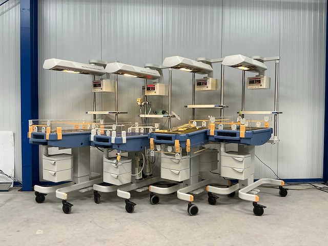 Dräger - 8010 - babywarmer (4x) - afbeelding 1 van  4