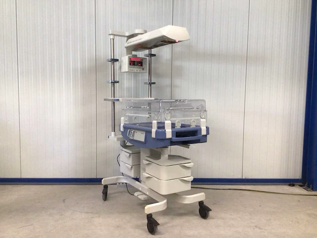 Dräger - babytherm 8010 - babywarmer - afbeelding 1 van  4