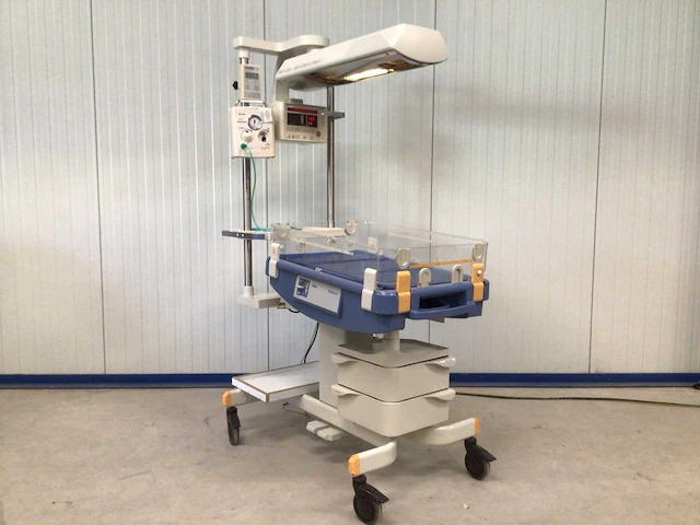 Dräger - babytherm 8010 - babywarmer - afbeelding 1 van  4