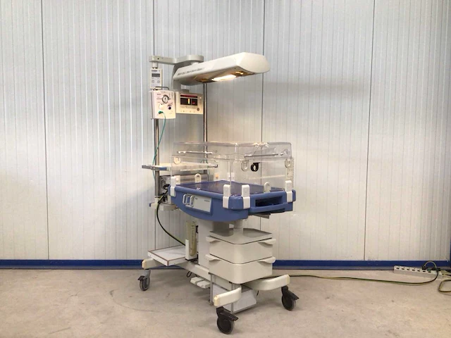 Dräger - babytherm 8010 - babywarmer - afbeelding 1 van  4