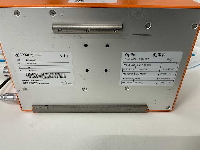 Dräger - oxylog 3000 - beademings toestel - afbeelding 3 van  3