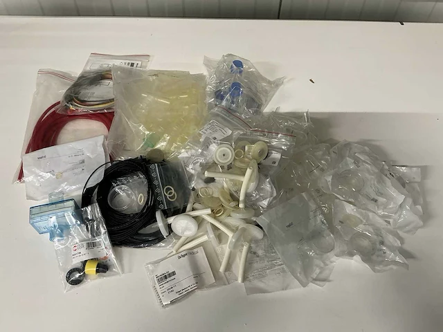 Dräger diverse accessoires - afbeelding 1 van  1