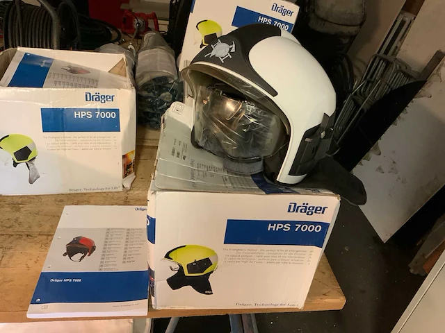 Drager hps7000 brandweer helm - afbeelding 1 van  2