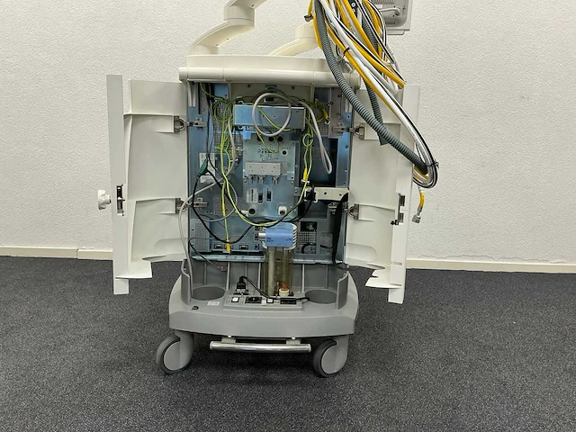 Dräger zeus infinity anesthesie toestel incl. verdamper - afbeelding 9 van  12