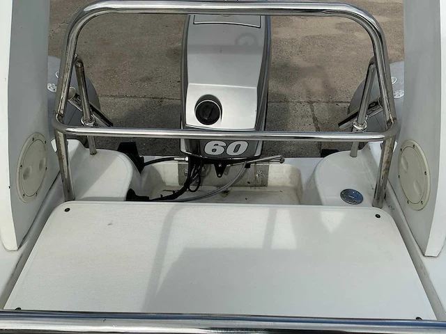 Dream big company 520 rib boot met aanhangwagen - afbeelding 16 van  26