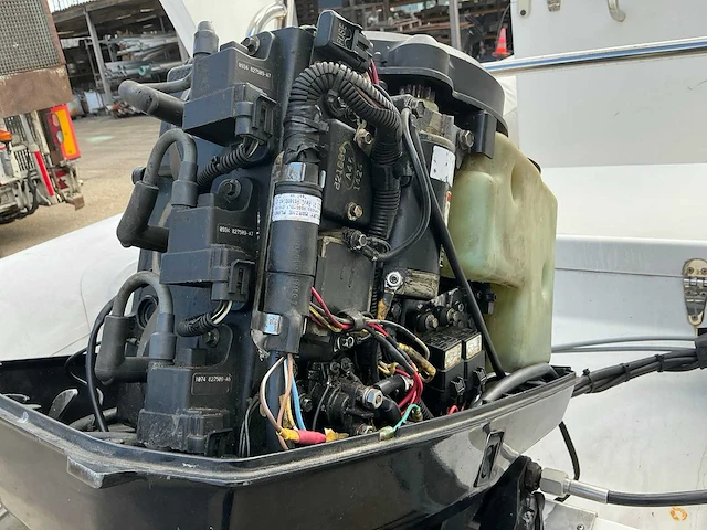 Dream big company 520 rib boot met aanhangwagen - afbeelding 18 van  26