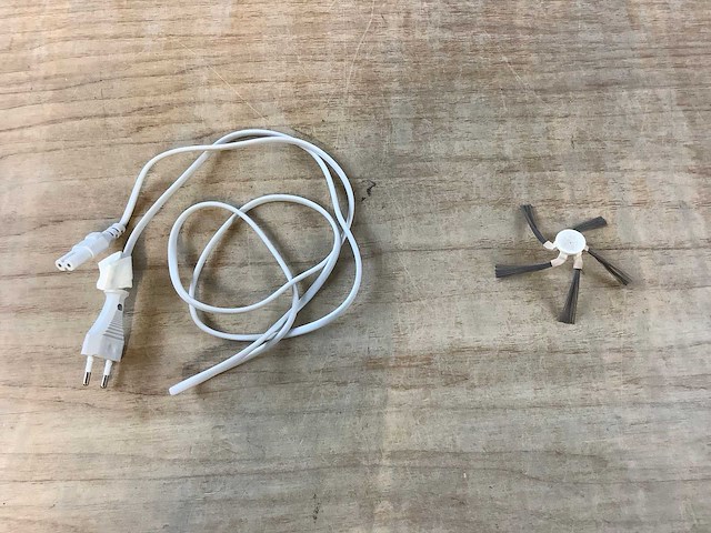 Dreame dreamebot w10 pro robotstofzuiger - afbeelding 8 van  9