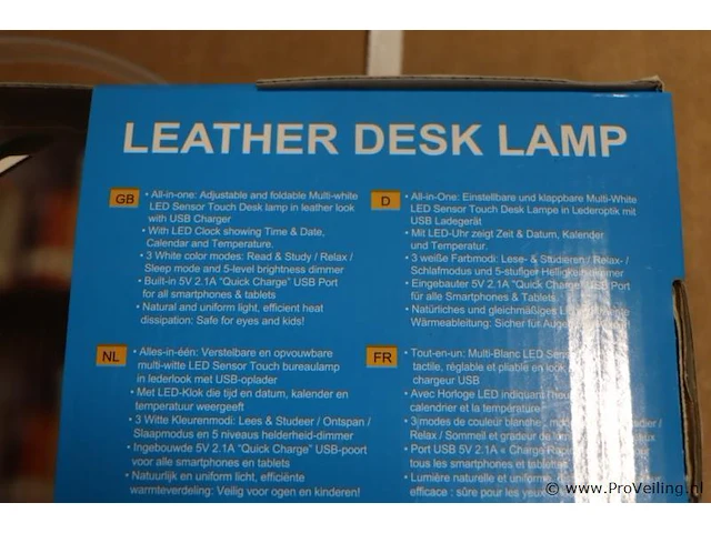 Dreamled dll-70 alles-in-één verstelbare en opvouwbare multi-witte led sensor bureaulamp in lederlook met usb-lader - afbeelding 3 van  5