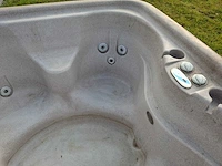 Dreammaker 4 persoons hufterproof jacuzzi en buitenspa - afbeelding 7 van  29