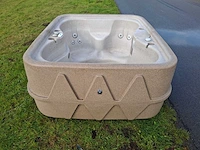 Dreammaker 4 persoons hufterproof jacuzzi en buitenspa - afbeelding 22 van  29