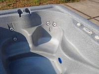 Dreammaker 5 persoons hufterproof jacuzzi en buitenspa - afbeelding 3 van  29