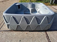 Dreammaker 5 persoons hufterproof jacuzzi en buitenspa - afbeelding 9 van  29