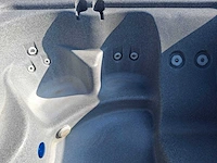 Dreammaker 5 persoons hufterproof jacuzzi en buitenspa - afbeelding 24 van  29