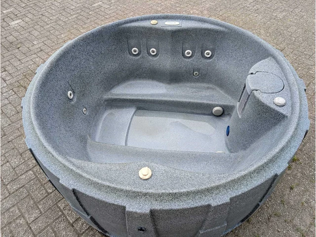 Dreammaker balboa 5 persoons jacuzzi en spa - afbeelding 16 van  20